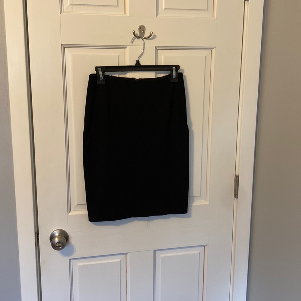 White House Black Market black pencil skirt